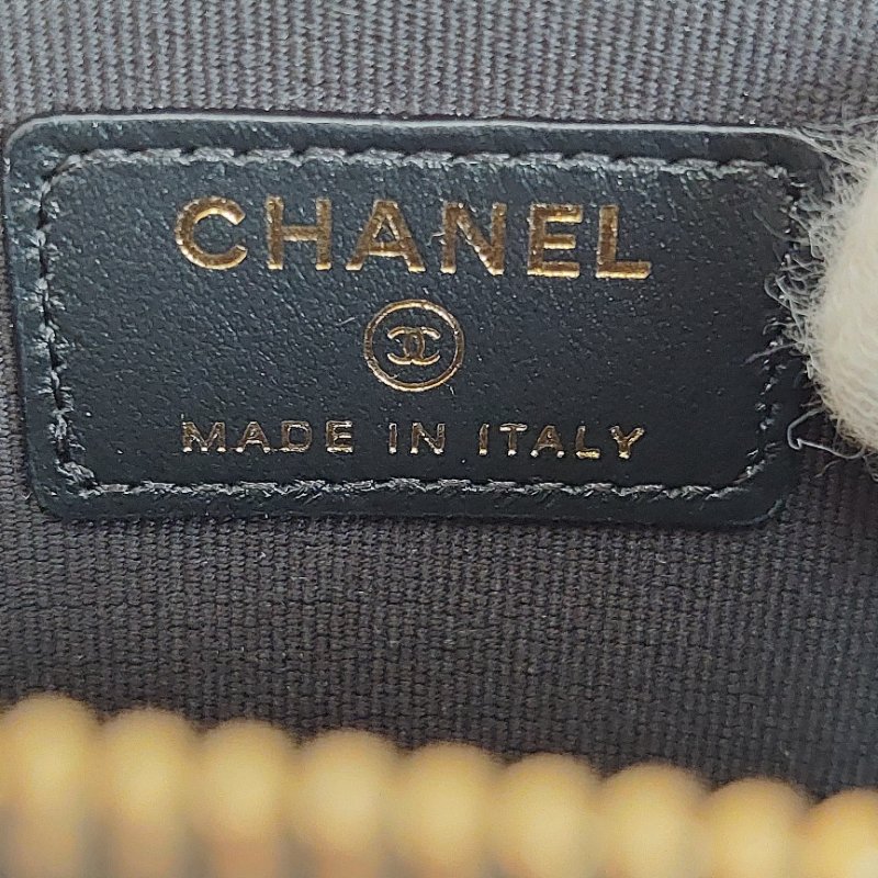 CHANEL金色雙CLOGO菱格粒紋牛皮L型拉鍊卡夾/零錢包(黑色AP5015B)全新品-43