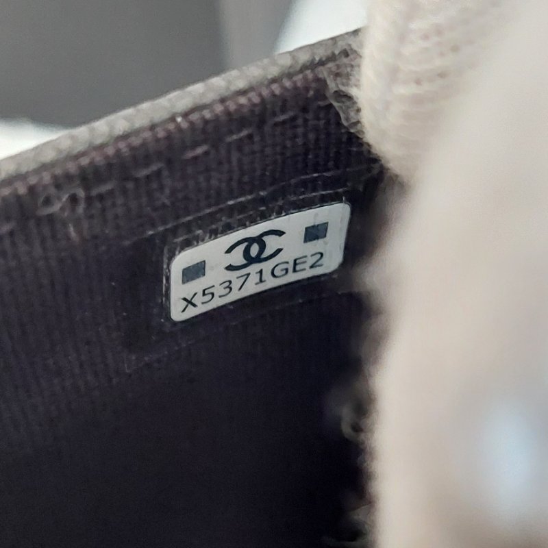 CHANEL金色雙CLOGO菱格粒紋牛皮L型拉鍊卡夾/零錢包(黑色AP5015B)全新品-55