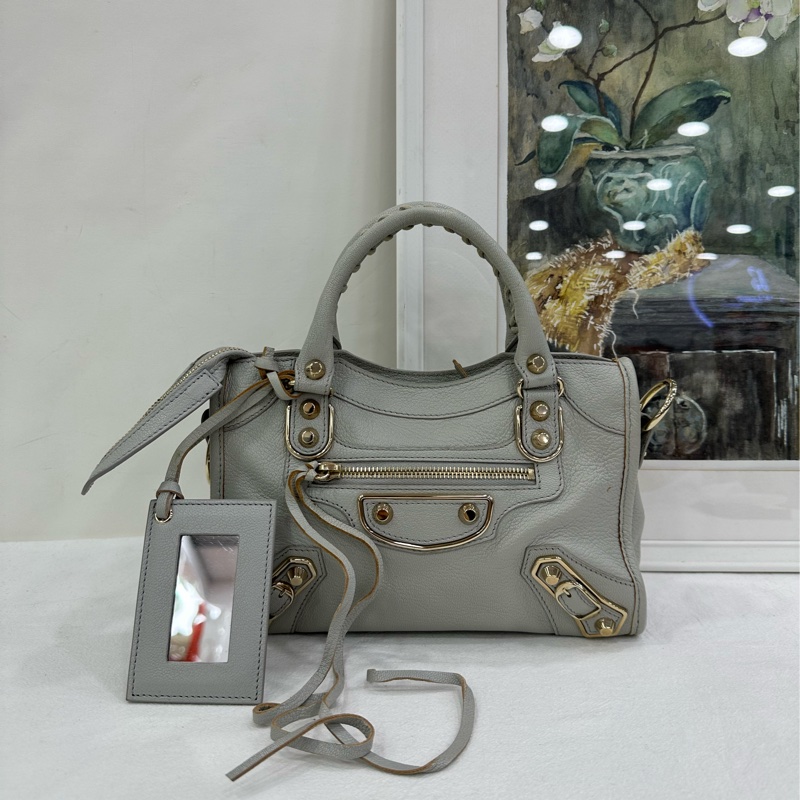 Balenciaga 巴黎世家灰色小號機車包 缺肩帶 尺寸：約24*16*7cm左右-1