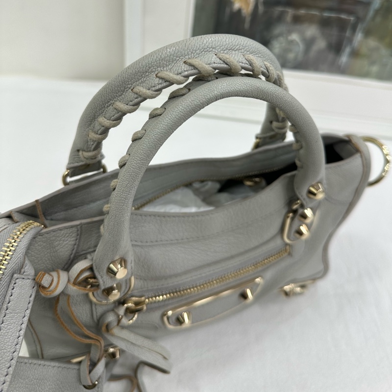 Balenciaga 巴黎世家灰色小號機車包 缺肩帶 尺寸：約24*16*7cm左右-7