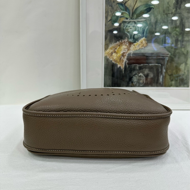 愛馬仕 evelyne 29大象灰銀扣伊芙琳單肩斜背包-5