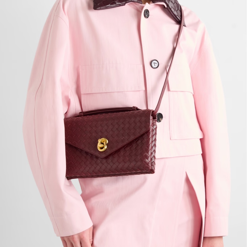 新款Bv信封手提斜背包 巴羅洛酒紅-12