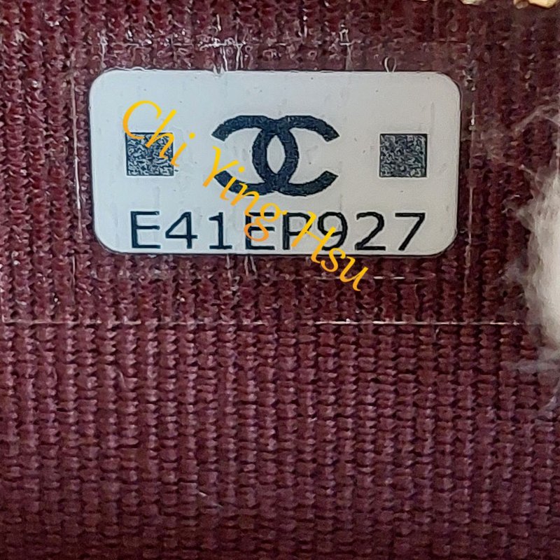 Chanel 經典菱格荔枝顆粒紋 小牛皮 雙C Logo 拉鍊卡夾/零錢包(黑x金釦)-25