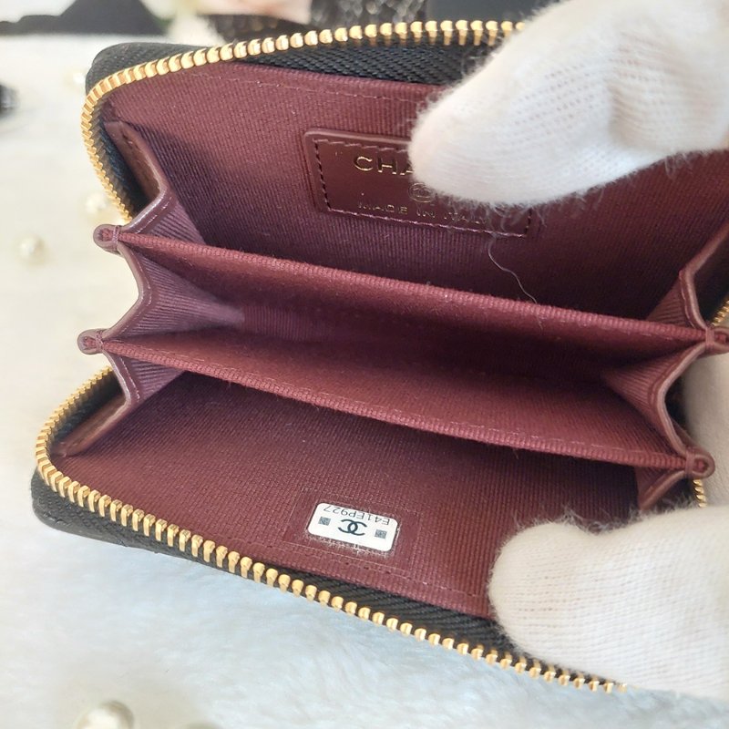 Chanel 經典菱格荔枝顆粒紋 小牛皮 雙C Logo 拉鍊卡夾/零錢包(黑x金釦)-26