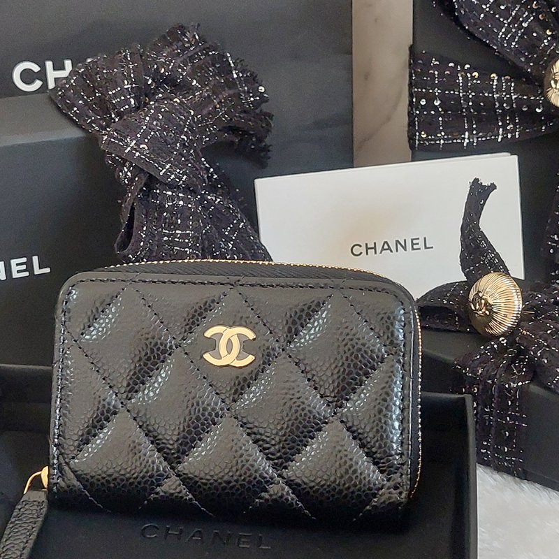 Chanel 經典菱格荔枝顆粒紋 小牛皮 雙C Logo 拉鍊卡夾/零錢包(黑x金釦)-34