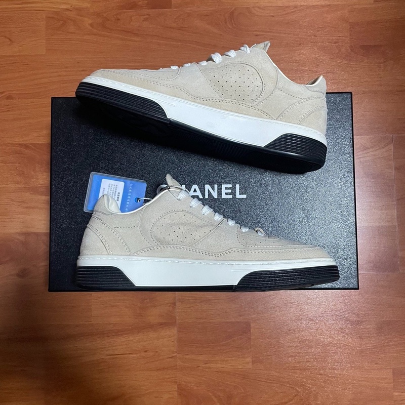 Chanel更是香奈兒徽標絨面低幫板鞋 女款棕色 36碼 99新成色-1