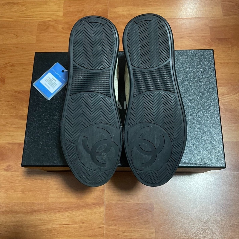 Chanel更是香奈兒徽標絨面低幫板鞋 女款棕色 36碼 99新成色-6