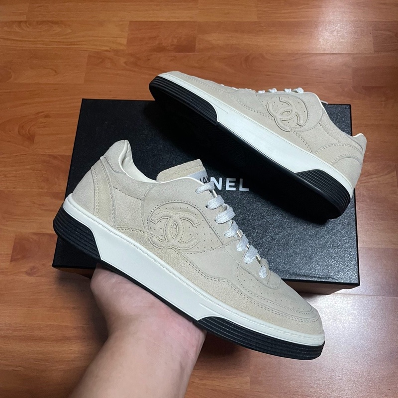 Chanel更是香奈兒徽標絨面低幫板鞋 女款棕色 36碼 99新成色-7