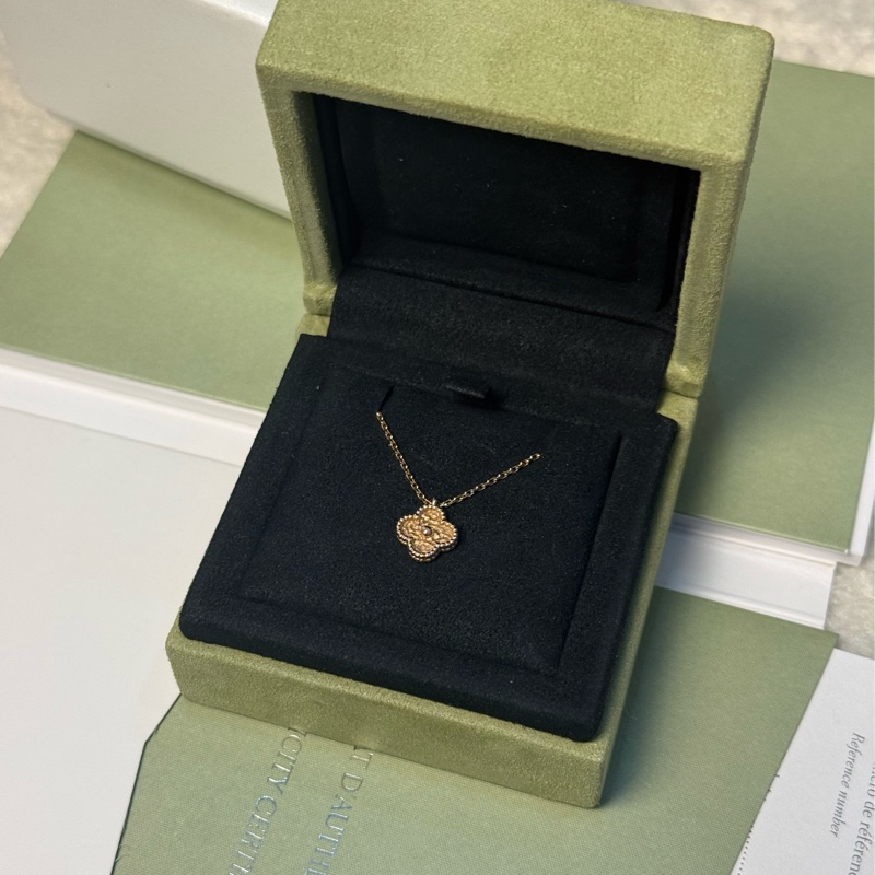 Van Cleef & Arpels Sweet Alhambra熔岩項鍊18K玫瑰金-0