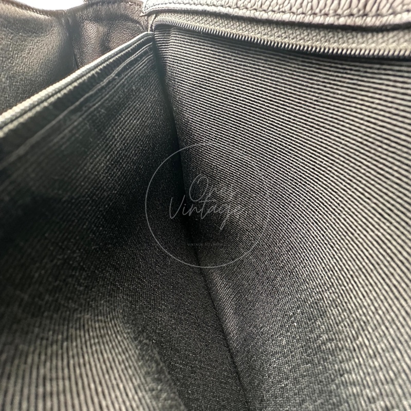 [Pre-owned] Chanel So Black Caviar Shoulder Bag-18