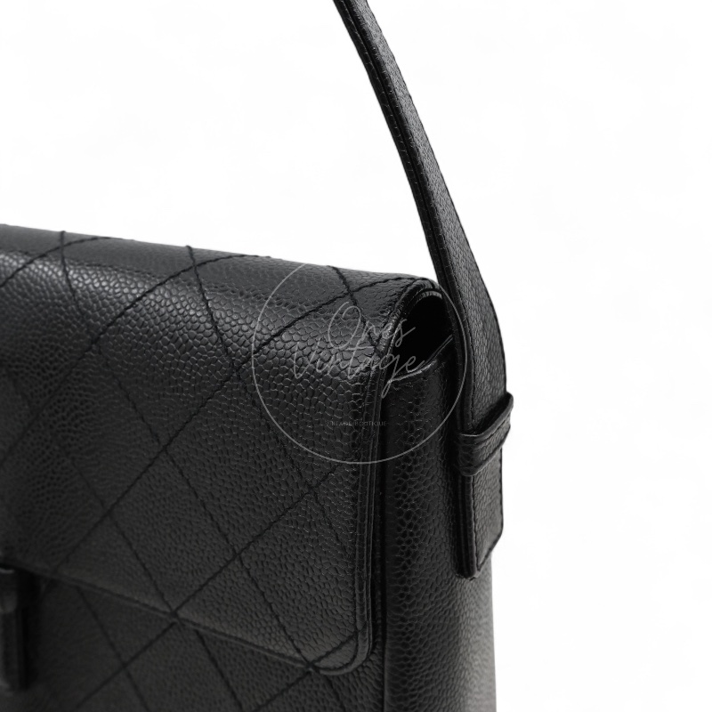 [Pre-owned] Chanel So Black Caviar Shoulder Bag-24