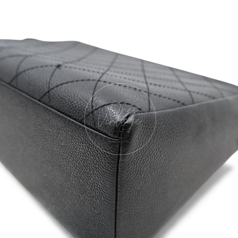 [Pre-owned] Chanel So Black Caviar Shoulder Bag-25