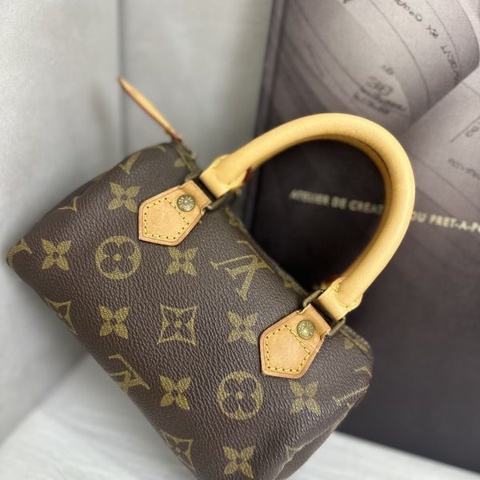 𝐋𝐨𝐮𝐢𝐬 𝐕𝐮𝐢𝐭𝐭𝐨𝐧 中古款 speed nano 手拿包 vintage 特價出清