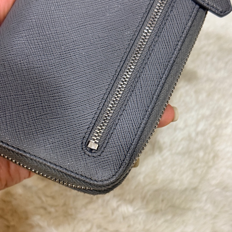 年前出清價甜賣一週🔥Prada正櫃款 石墨灰色 荔紋牛皮 拉鏈錢包 中夾 短夾 有零錢袋-31