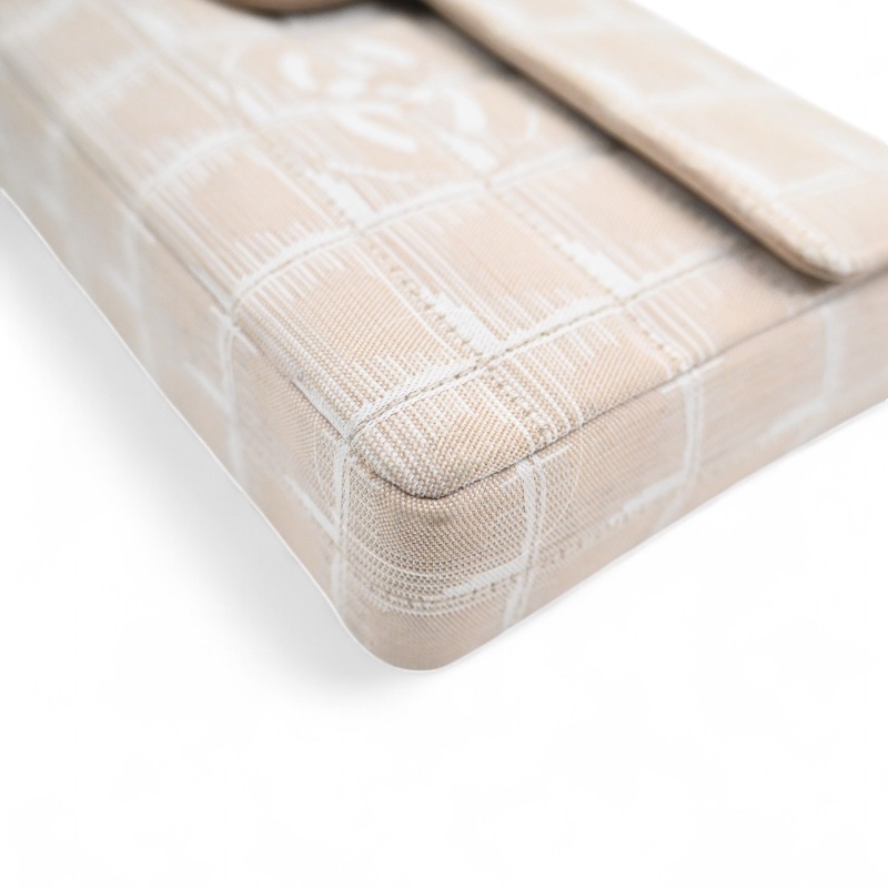 [Pre-owned] Chanel Beige Nylon Travel Line Chocolate Bar Bag-11