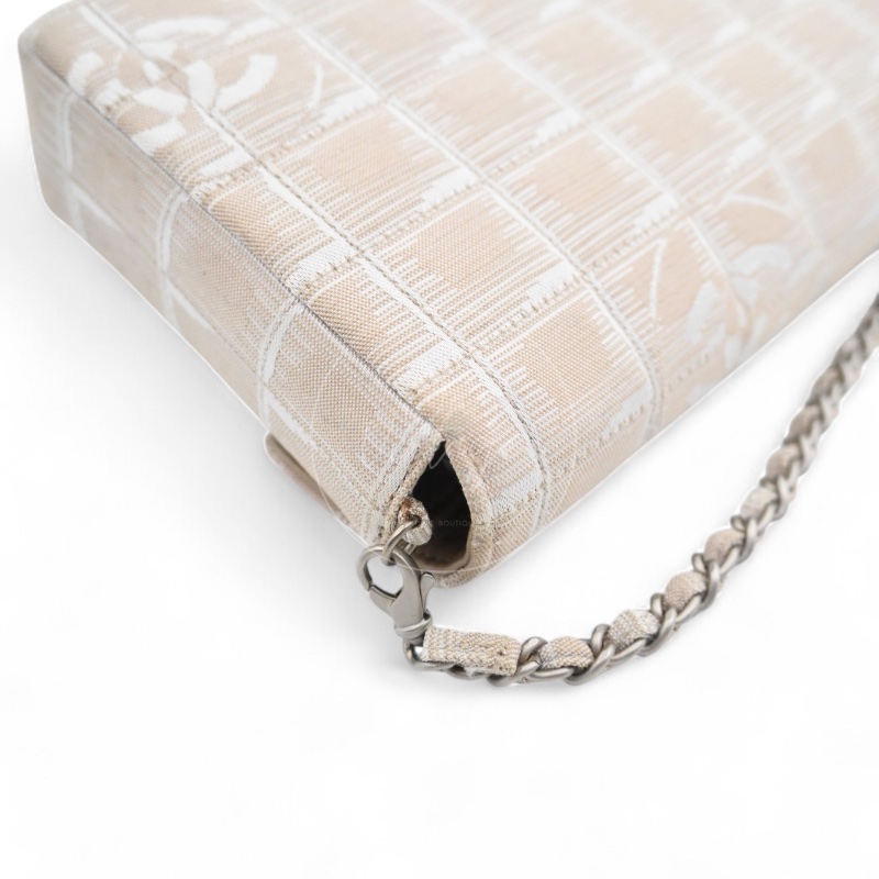 [Pre-owned] Chanel Beige Nylon Travel Line Chocolate Bar Bag-19