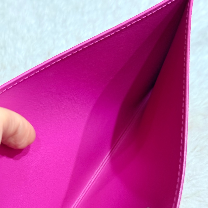 很新很新 未使用品✨ 質感好 容量夠的LV 很好用的扁長夾🏆全牛皮超耐用-13