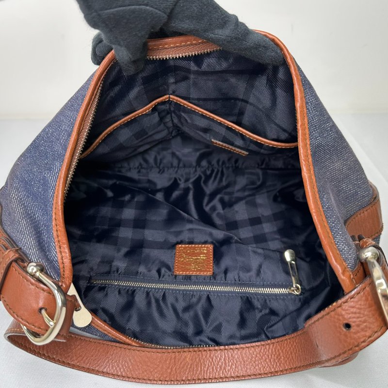 BURBERRY HOBO牛仔流浪包-6