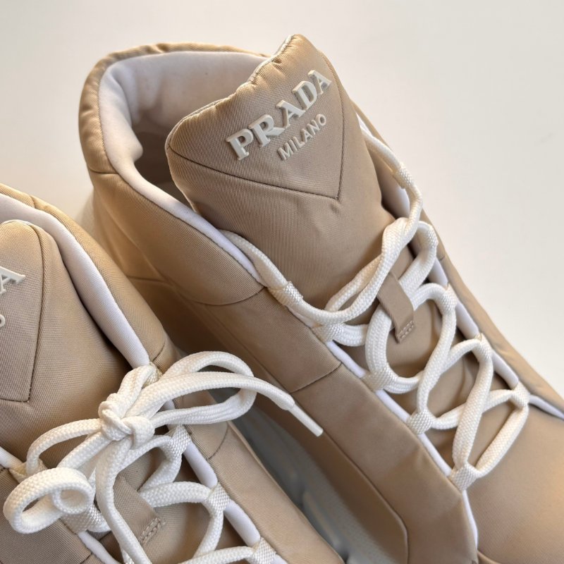 ::PRADA:: Calzature Donna Sneakers 沙色尼龍潮流白底高筒休閒鞋 運動鞋 (38.5號)-5