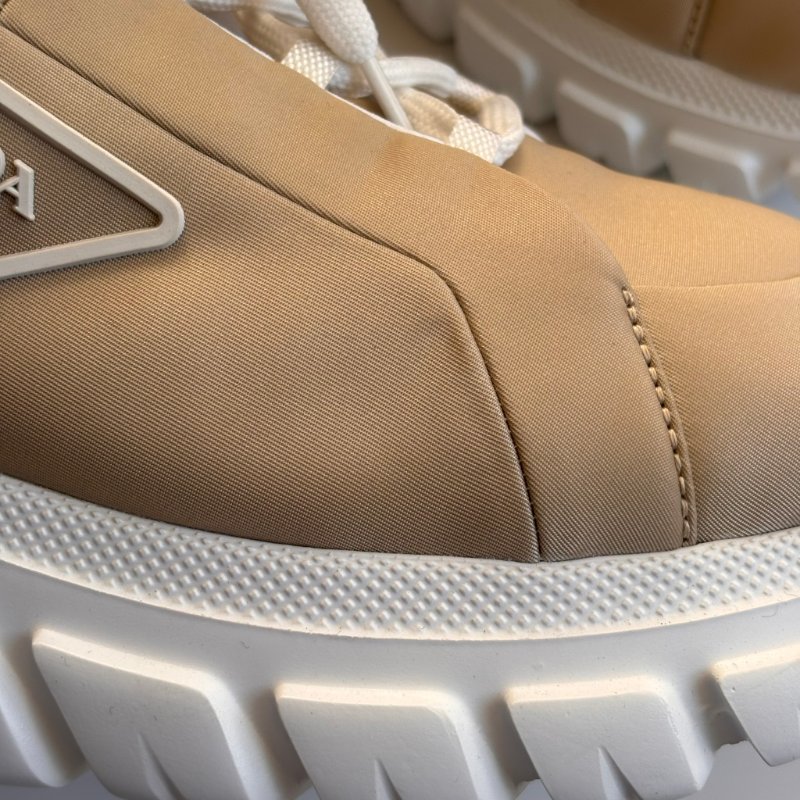 ::PRADA:: Calzature Donna Sneakers 沙色尼龍潮流白底高筒休閒鞋 運動鞋 (38.5號)-11