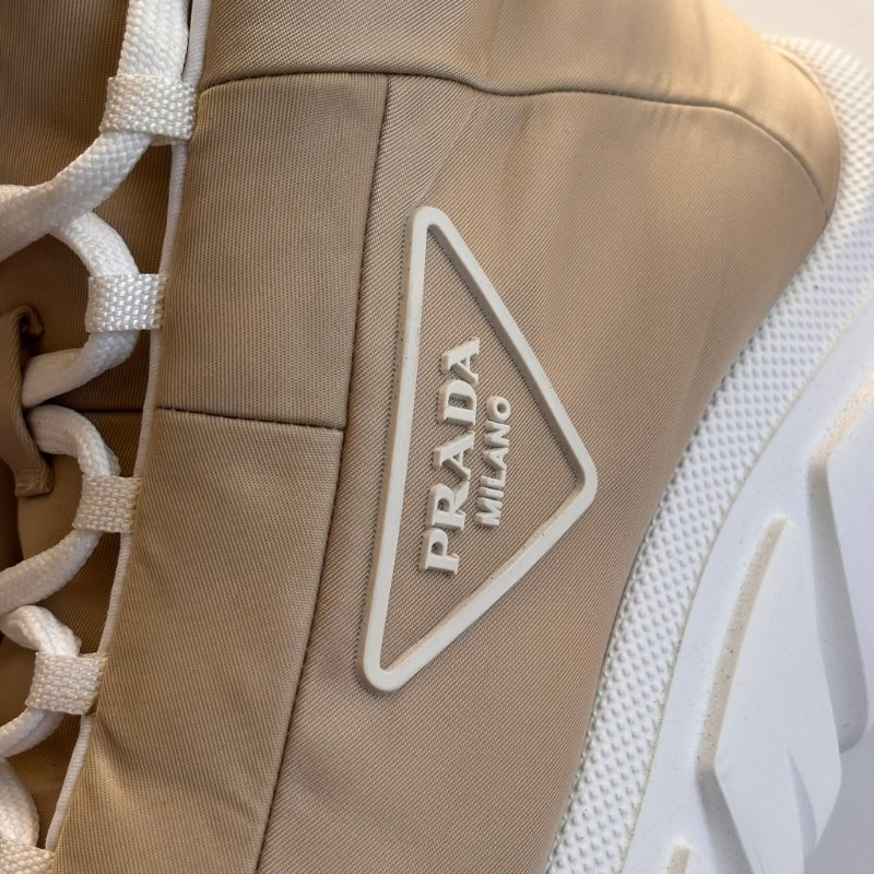 ::PRADA:: Calzature Donna Sneakers 沙色尼龍潮流白底高筒休閒鞋 運動鞋 (38.5號)-16