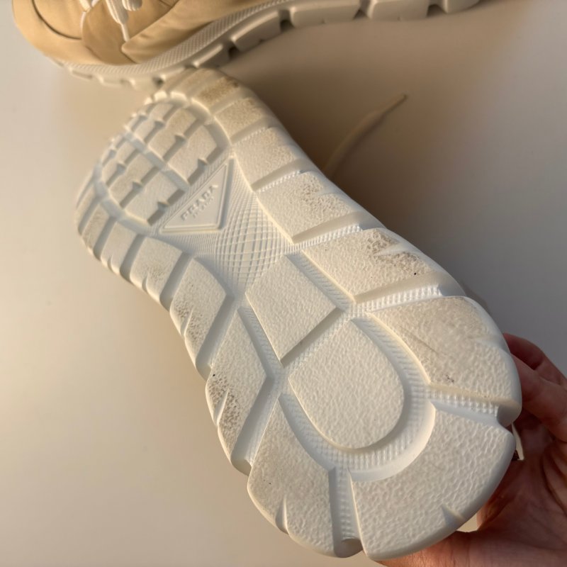 ::PRADA:: Calzature Donna Sneakers 沙色尼龍潮流白底高筒休閒鞋 運動鞋 (38.5號)-33