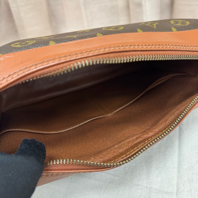 Louis Vuitton 紅皮方型手拿包 vintage 中古 二手 大容量 出清 特價 男女通用-21