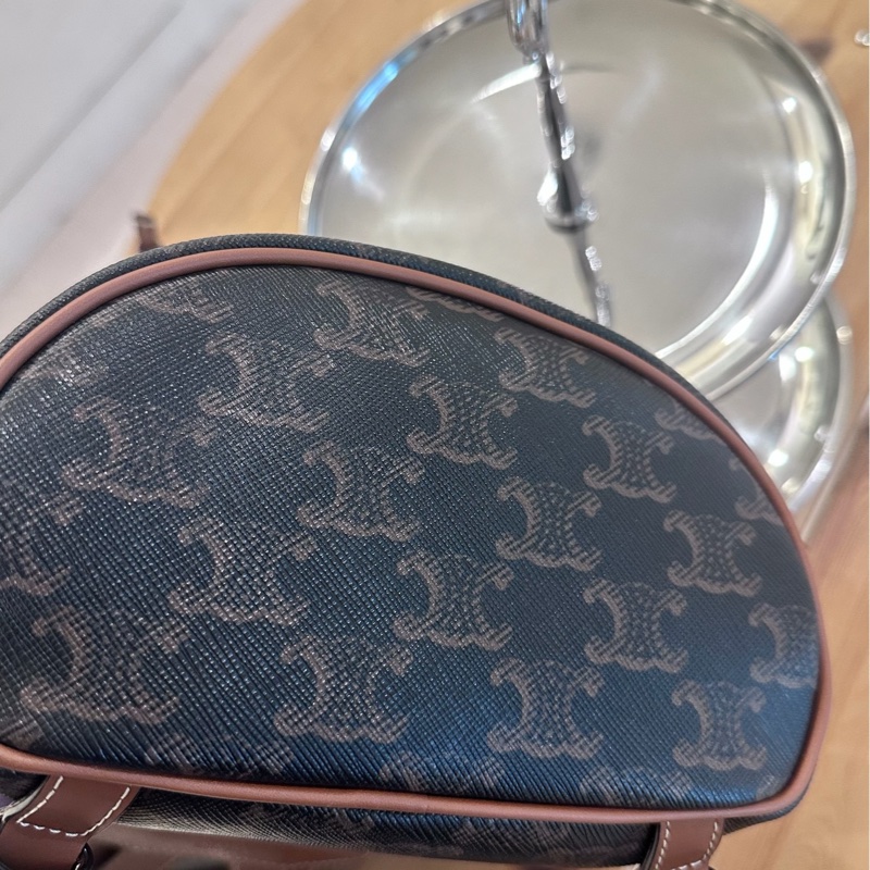 【全🆕】Celine 小牛皮 Folco Mini 迷你小背包 Backpack-3