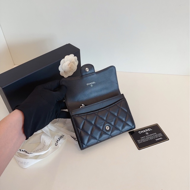 【99新🆕】Chanel 鏤空logo 菱格紋短款錢包-7