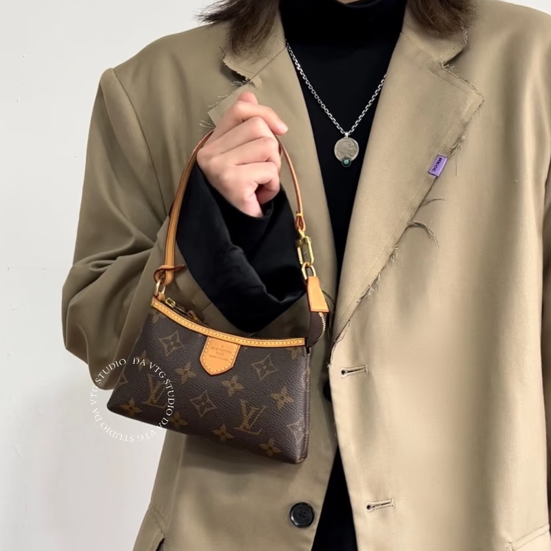 LV M40309 Delightful mini 迷你小手提手拿包晚宴包麻將包-28