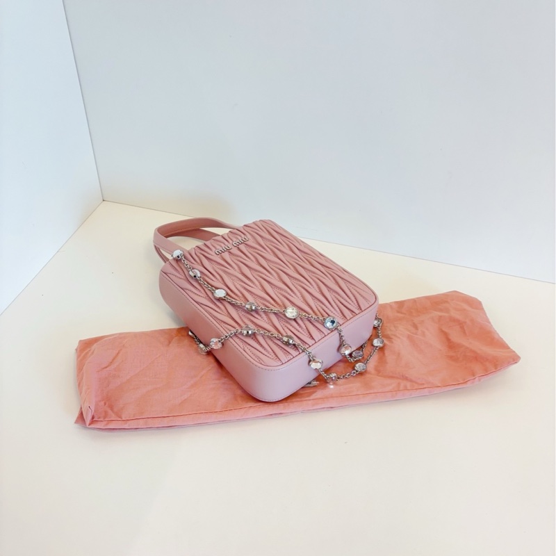 【99新未使用🆕】MiuMiu 新款粉色 鑽石💎皺摺mini tote琴譜包 手提包-5