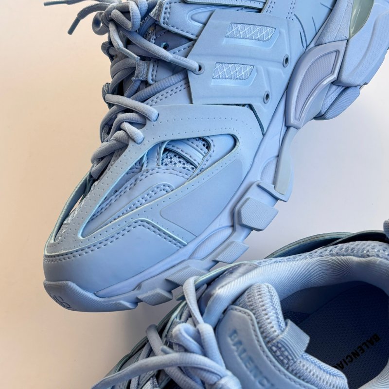 ::BALENCIAGA:: Track Sneaker 水藍色運動鞋 潮鞋 休閒鞋 潮流 (38號)-6