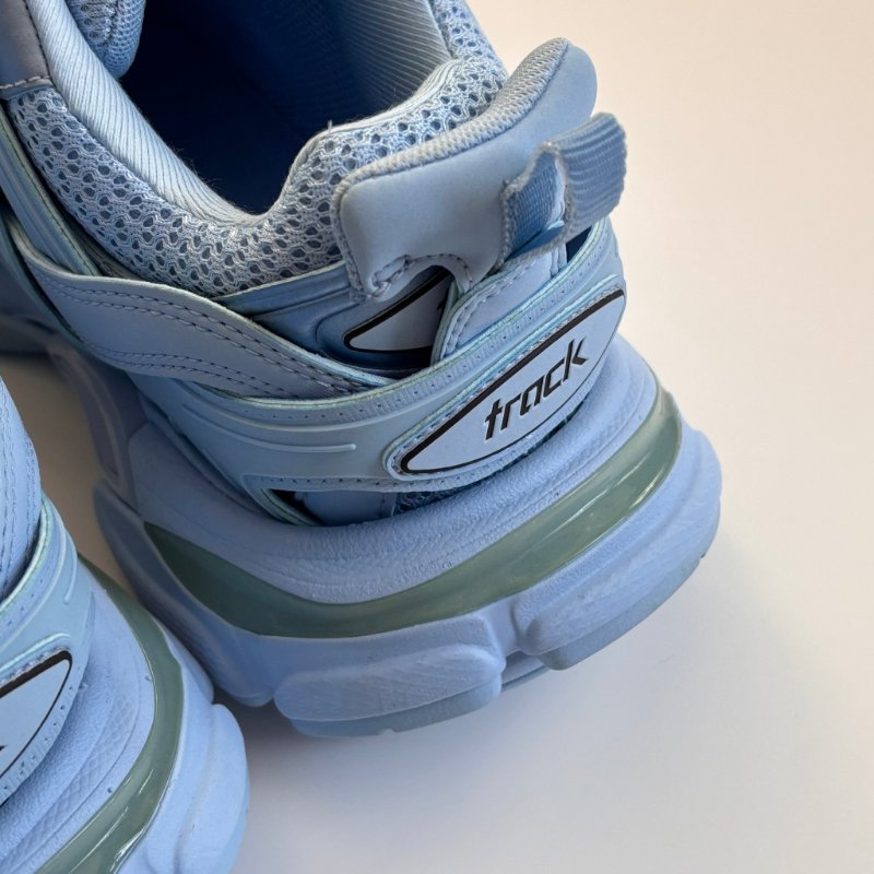 ::BALENCIAGA:: Track Sneaker 水藍色運動鞋 潮鞋 休閒鞋 潮流 (38號)-21