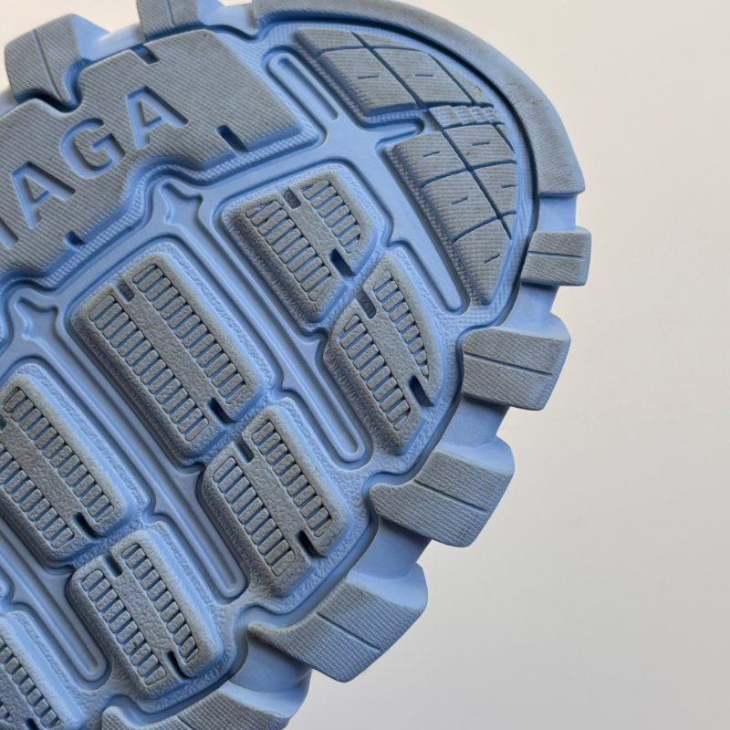 ::BALENCIAGA:: Track Sneaker 水藍色運動鞋 潮鞋 休閒鞋 潮流 (38號)-25