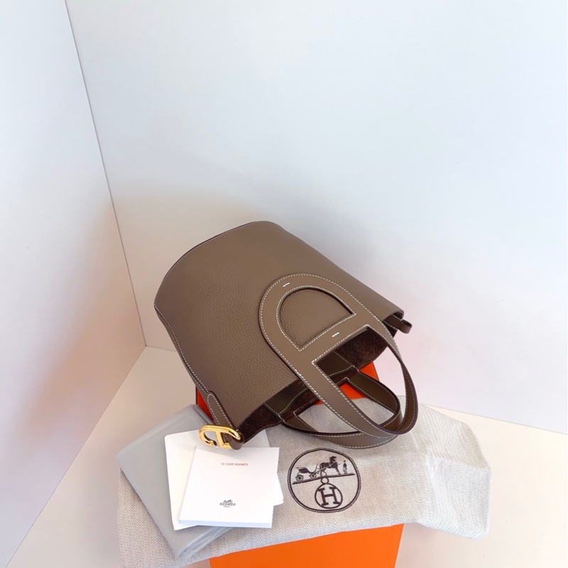 【99新閒置全套🆕】Hermes in the loop 18 大象灰🐘金扣豬鼻子菜籃子 W刻 手提包-5