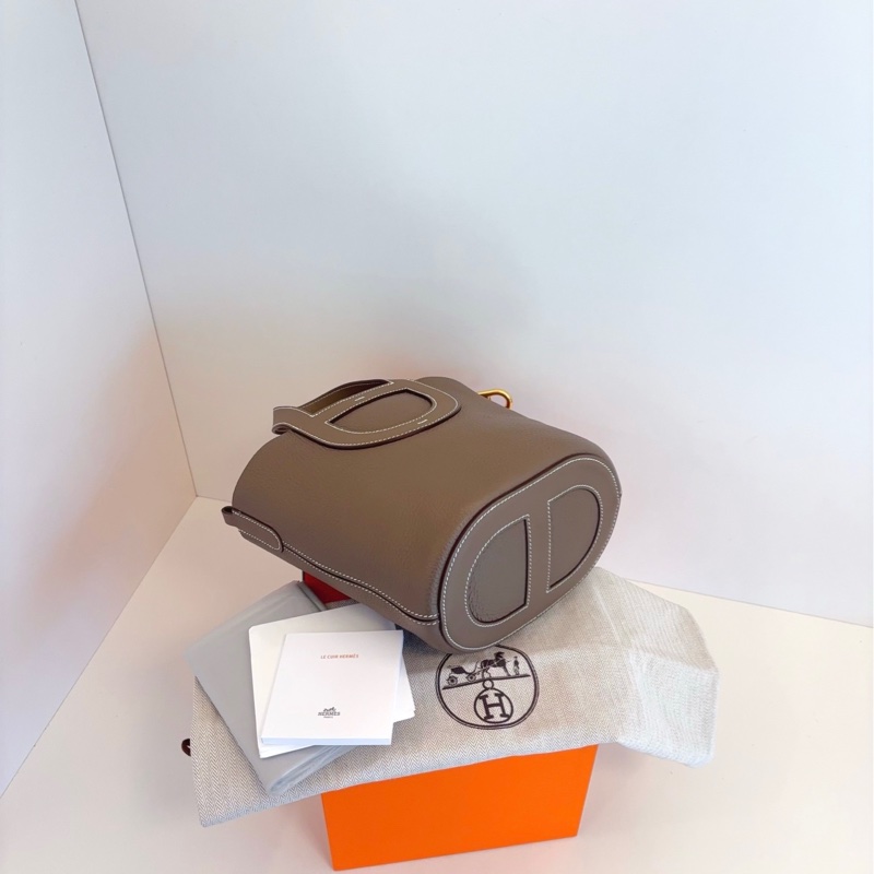 【99新閒置全套🆕】Hermes in the loop 18 大象灰🐘金扣豬鼻子菜籃子 W刻 手提包-7