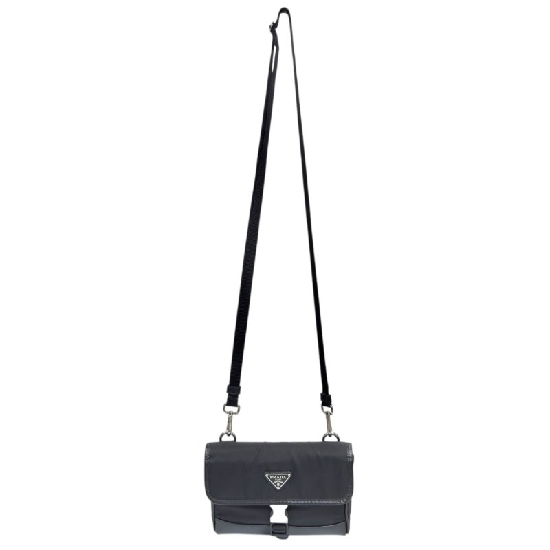 PRADA 三角標 斜揹袋-1