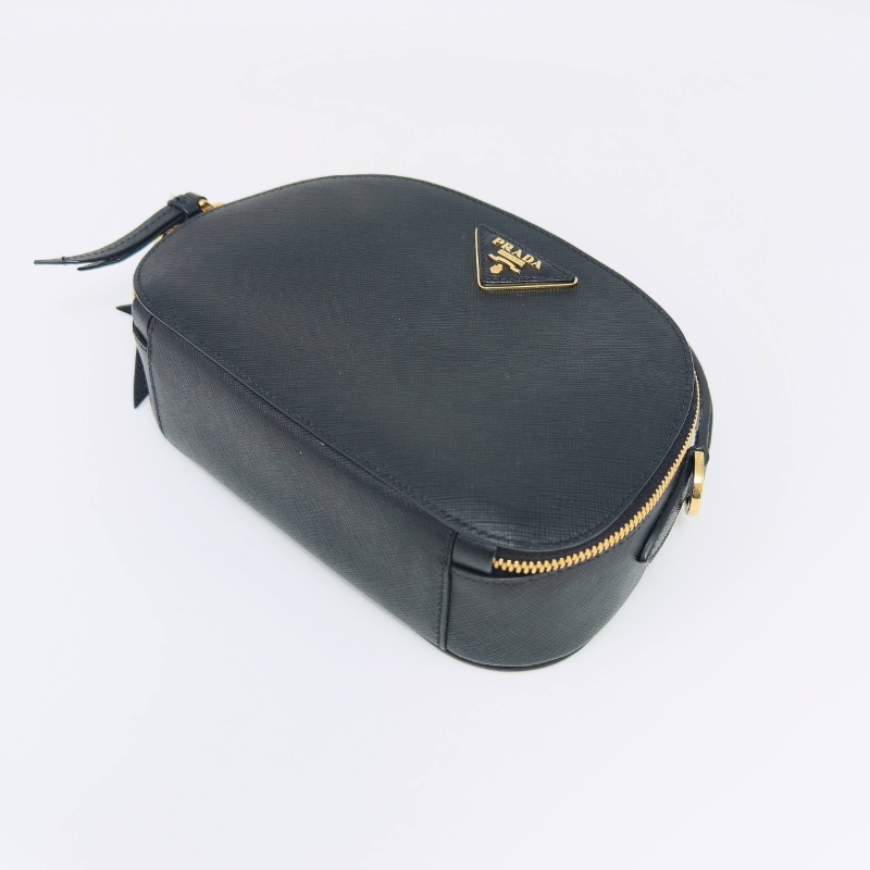 PRADA OdetteSaffiano黑金十字紋牛皮手提肩背斜背包21*14*6 98新配件塵袋保卡-5