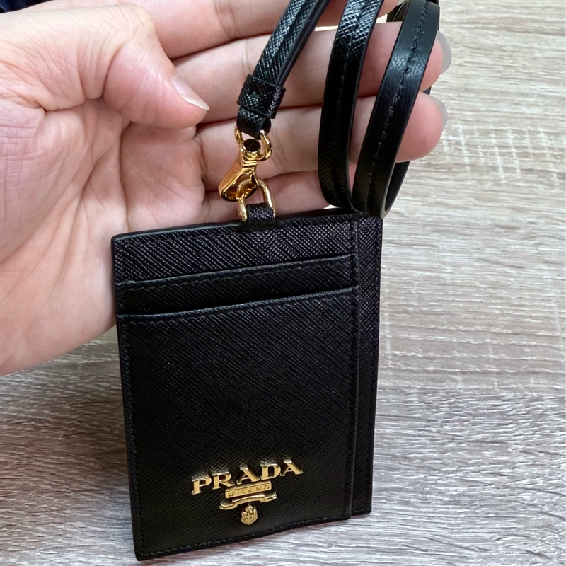 Prada 黑色金釦掛頸證件套名片夾-9