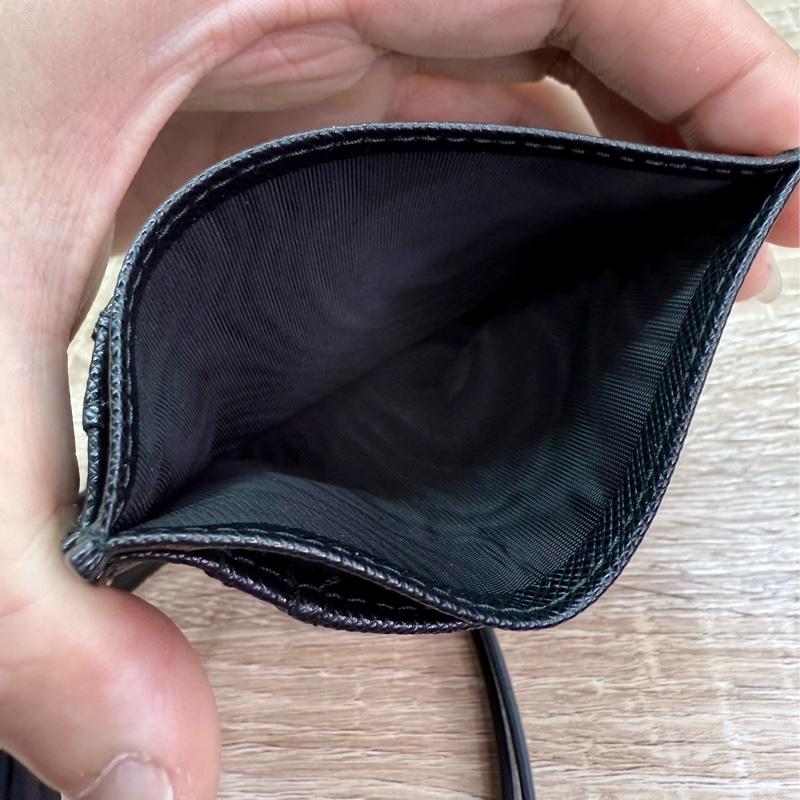 Prada 黑色金釦掛頸證件套名片夾-12