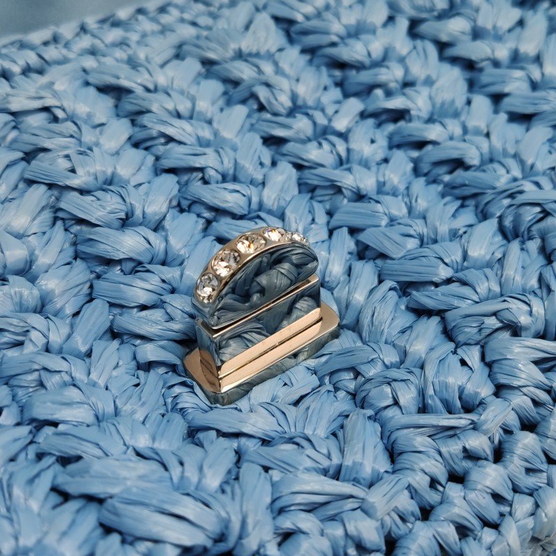 Miu Miu Miu Crystal系列純色金屬扣珩縫鑽飾斜挎包單肩包-10