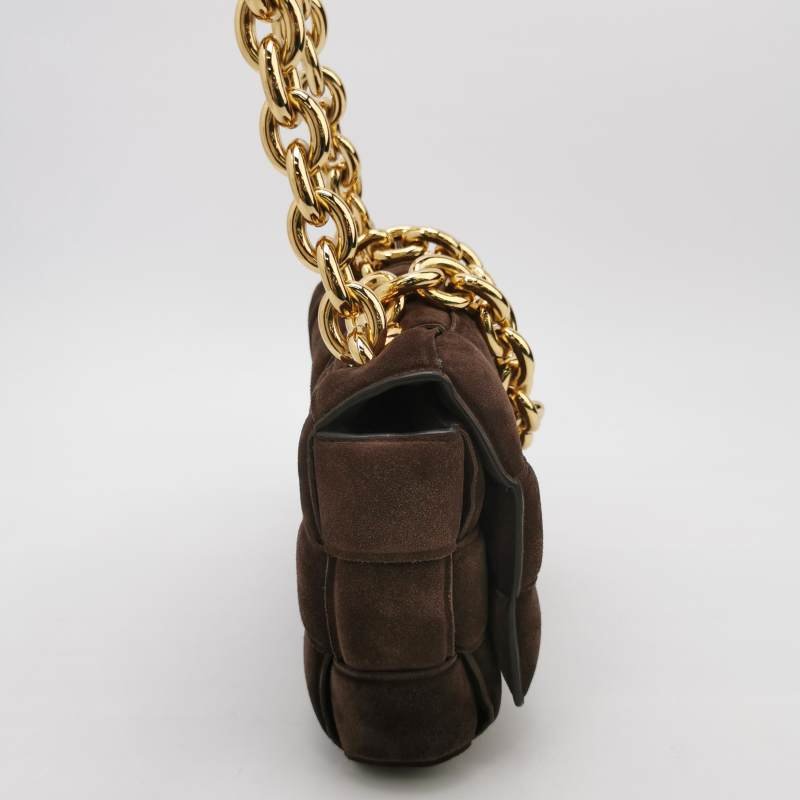 Bottega Veneta Cassette翻毛皮純色Intreccio編織斜挎包單肩包-3