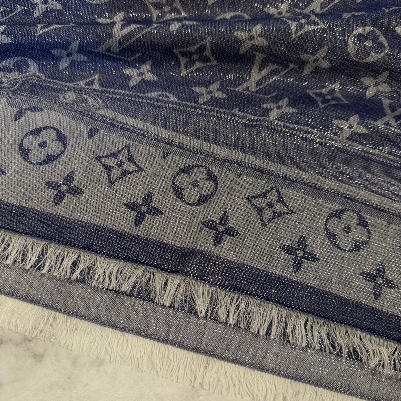 LV 藍絲質羊毛Demin造型方形披肩M76691-4