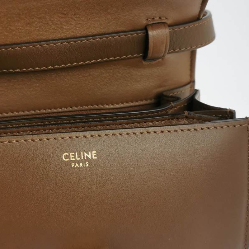 Celine Classic Box豆腐包小號牛皮純色按壓式鎖扣單肩包-7