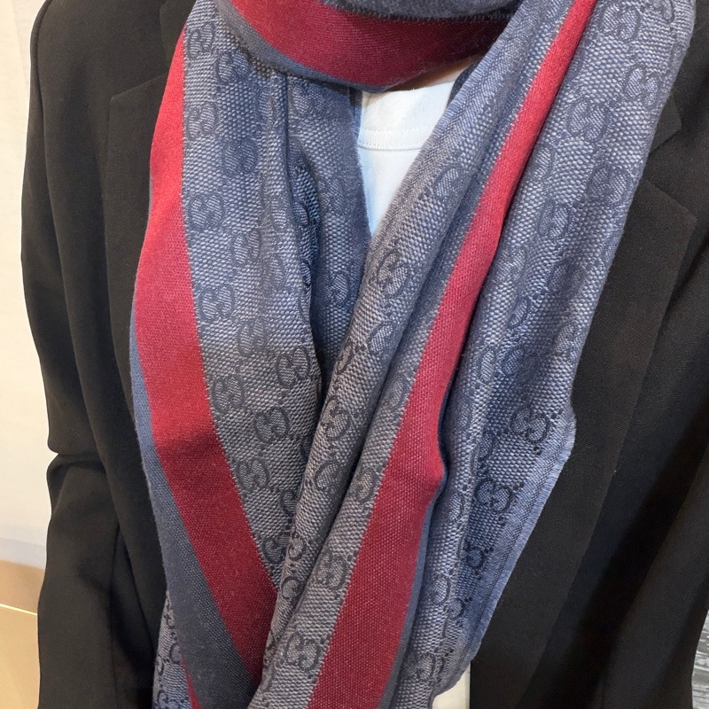 Gucci 藍Logo紅邊絲質圍巾-8