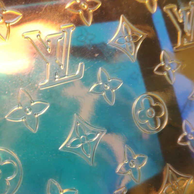 Louis Vuitton(LV)SoftTrunk牛皮老花壓紋透明鉚釘包角斜挎包單肩包-15