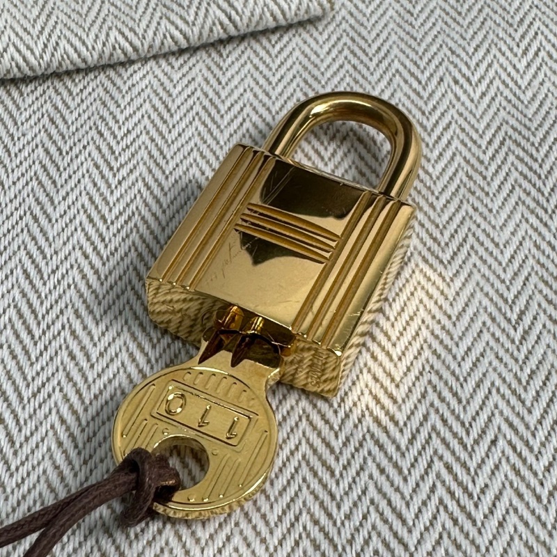 HERMES  大象灰金扣菜籃子22手提袋22*22*18 99新配件塵袋購證鎖鑰匙-2