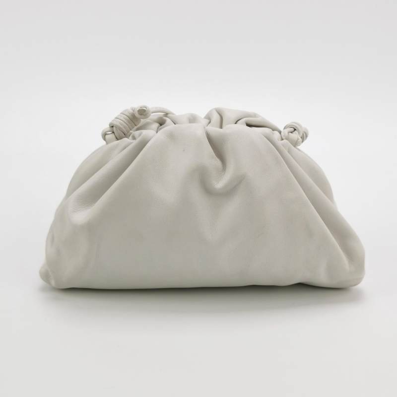 Bottega Veneta Pouch雲朵包迷你牛皮純色褶皺斜挎包單肩包-4
