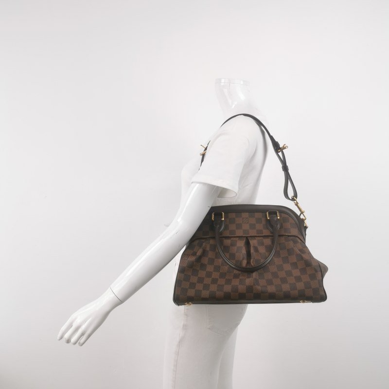 Louis Vuitton(LV)Trevi牛皮棋盤格褶襇單肩包-1