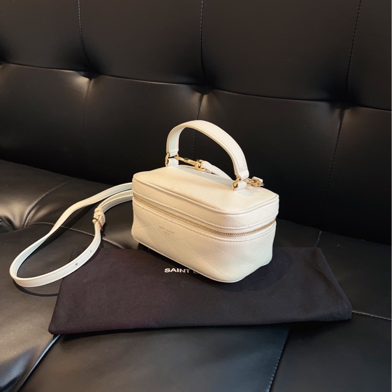【98新🆕】YSl 白金菱格紋mini化妝包 盒子包 迷你斜挎包-1